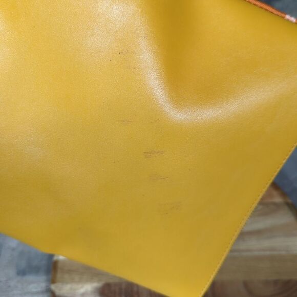 RACHEL Pally orange floral clutch NWOT Fold‎ Over Zip Top Tassel Faux Leather - Picture 5 of 11